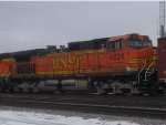 BNSF 4824